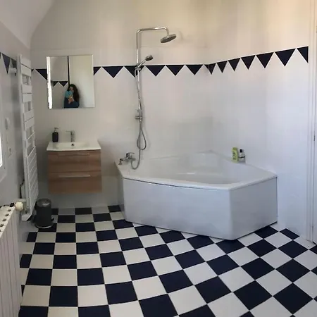 Maison Tres Confortable Pour D Vacances En Famille Σπίτι διακοπών *